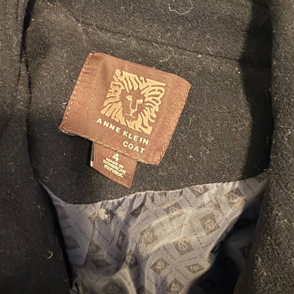 Black Anne Klein Collared Button-Front Walker Coat - Picture 4 of 4